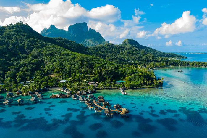 Discover Bora Bora main island